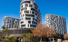 2115 Kepler, Ellipse - Serene Luxury